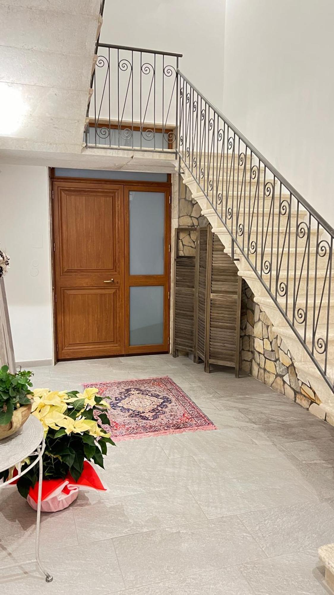 Dimora Donna Vitalia Apartments Trapani Bagian luar foto