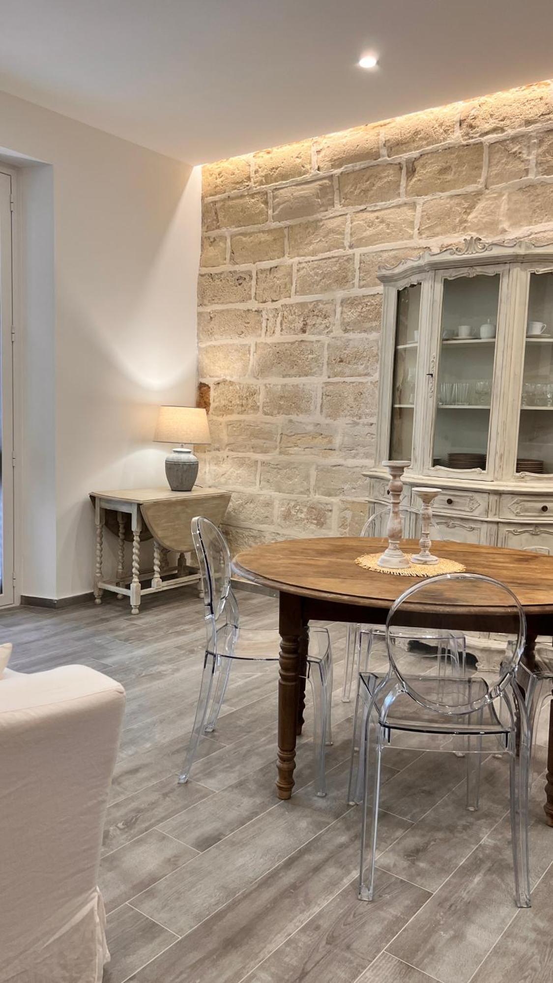 Dimora Donna Vitalia Apartments Trapani Bagian luar foto